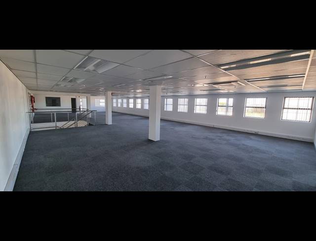 5,846M² WAREHOUSE TO LET IN AIRPORT INDUSTRIA
